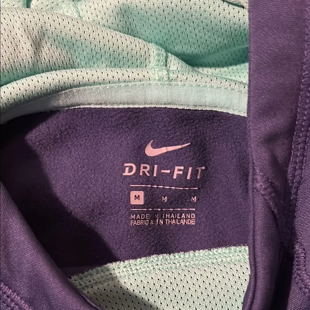 NWOT Women’s Nike Dri Fit Blue Hoodie with Logo. Size Medium
